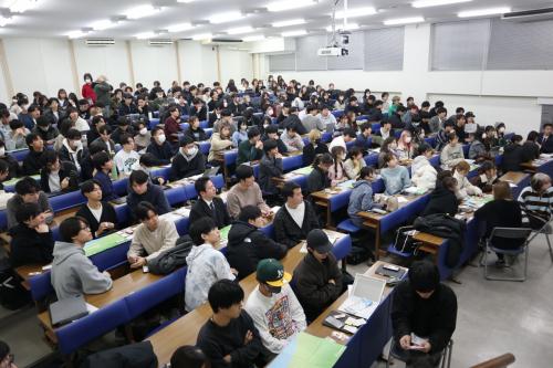 【12/9･16】地域交流科目「かながわ地域学」の授業に神奈川県議会議員の方々が参加されました！