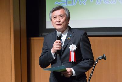 最後の挨拶をする長谷部学長